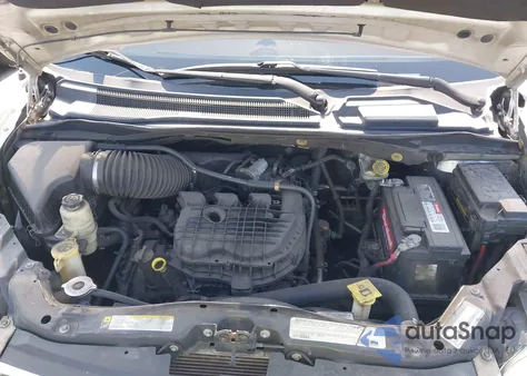 2012 Chrysler Town & Country Touring из США, поврежденный, VIN 2C4RC1BG3CR126636